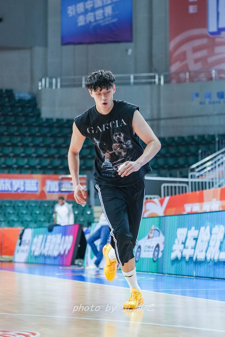 PG电子-📷今日球员分享—曾凡博（北京北汽）